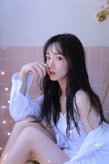 女人被狂躁C到高潮喷水A作文